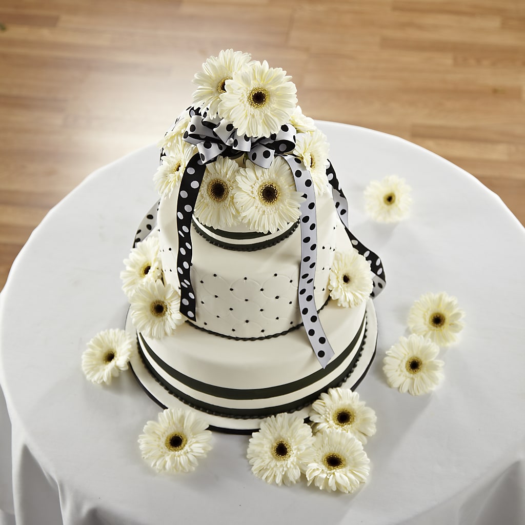 Simple Sophistication Cake Décor – James Floral Shoppe, Wilkinsburg PA