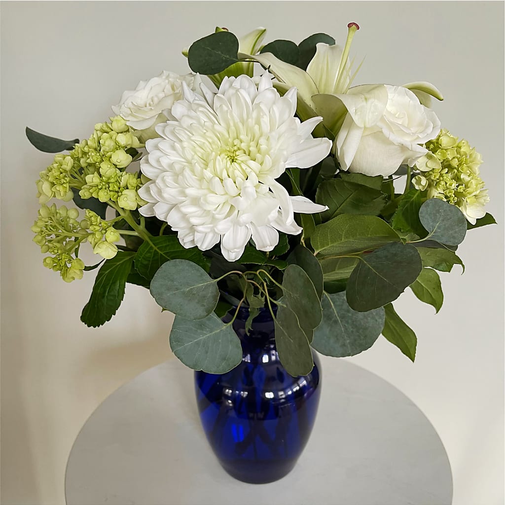 Snowy Dreams Bouquet –  James Floral Shoppe, Wilkinsburg PA