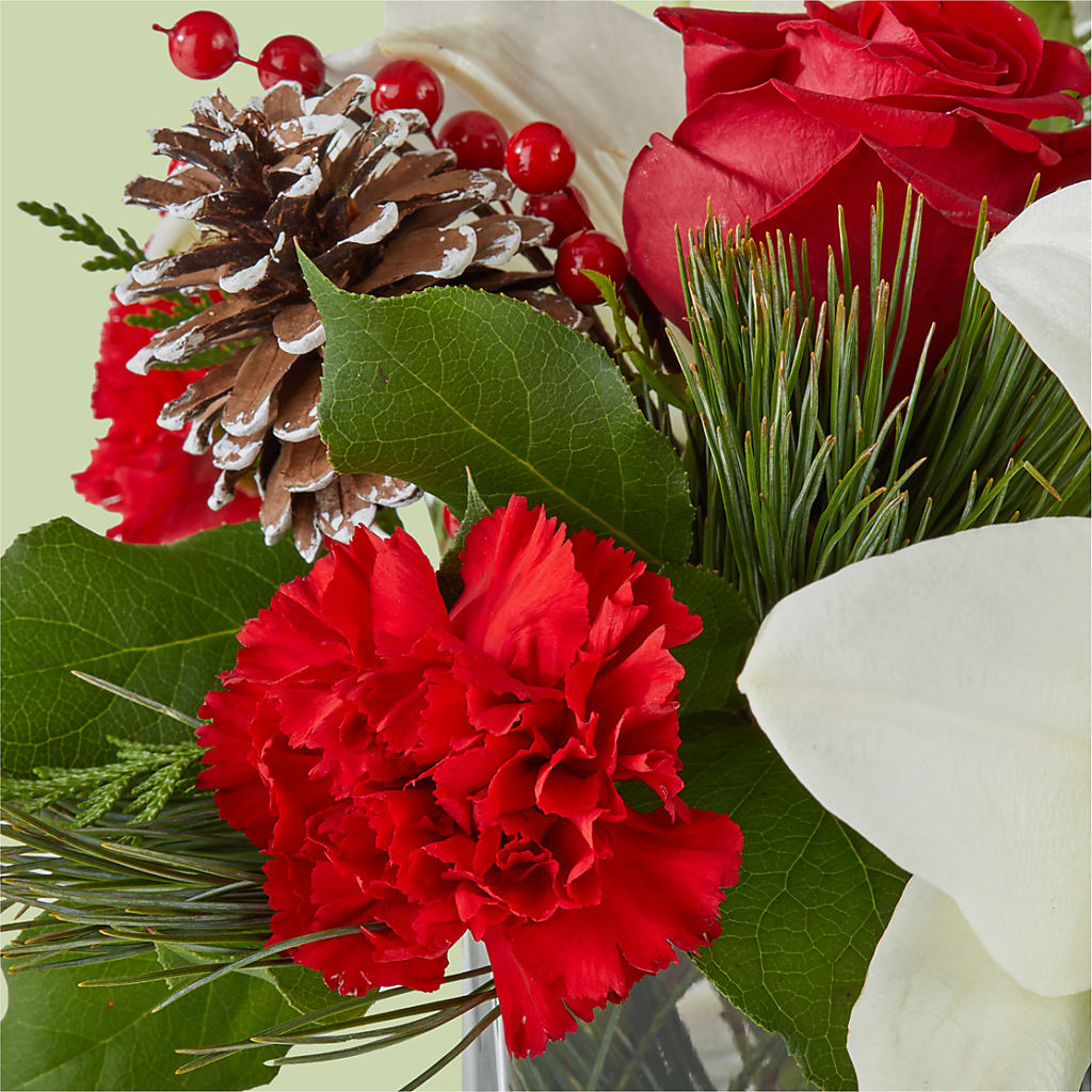 Glistening Icicles Bouquet –  James Floral Shoppe, Wilkinsburg PA